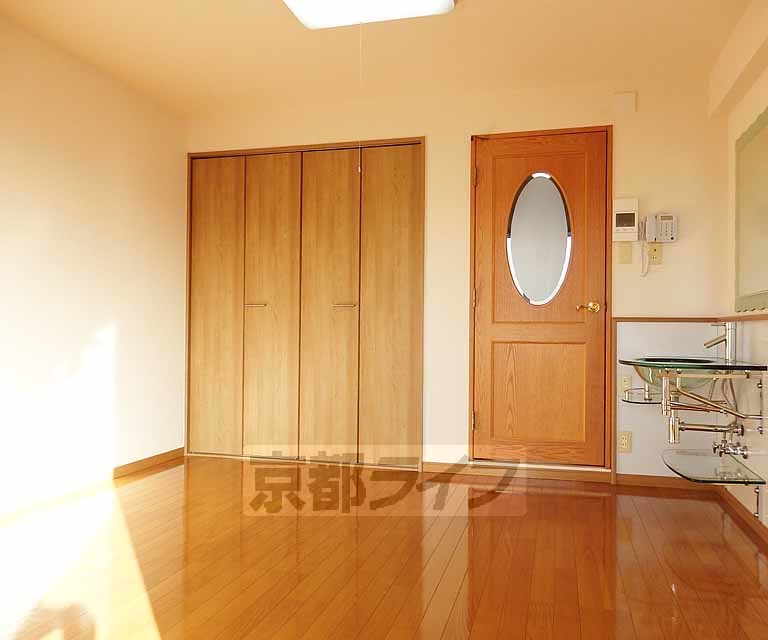 メゾン・ベローナの居間写真
