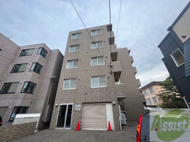 建物外観　札幌市北区北六条西「カーム北６条」