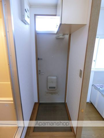 フロイデ田辺Aの玄関写真