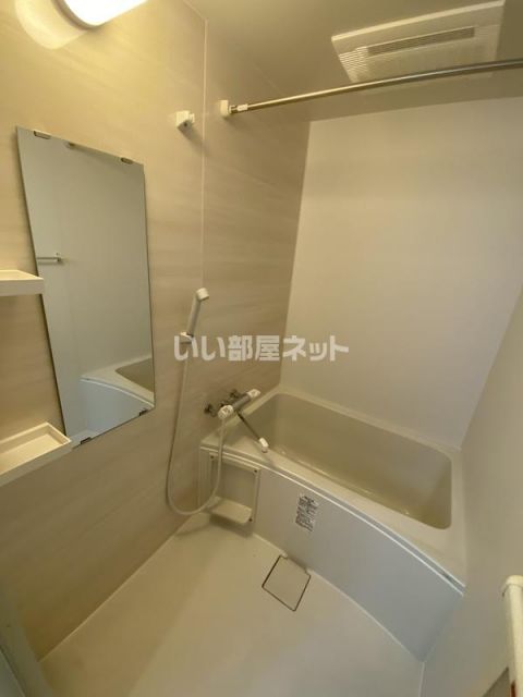 京王線 京王八王子駅 徒歩15分 3階建 築10年の風呂写真