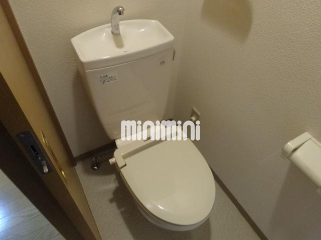 トイレ　ウォームレット付のトイレ