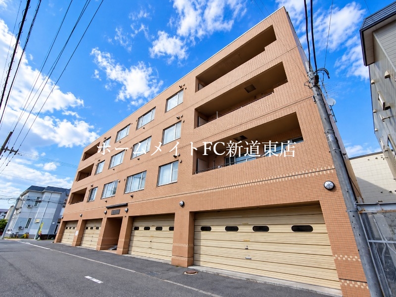 建物外観　外観写真