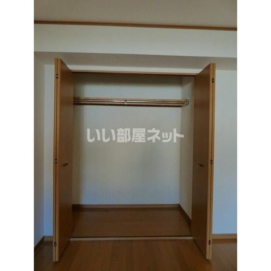 メゾンルミエールIIの内装写真
