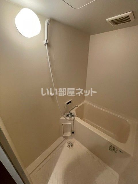 ＪＲ両毛線 国定駅 徒歩35分 3階建 築25年の風呂写真