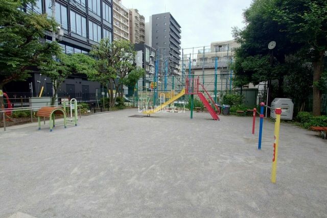公園　津の守坂児童遊園（公園）まで619m
