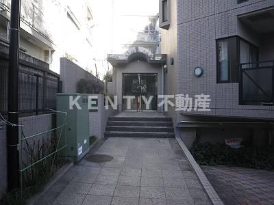 エントランス　毎日通るエントランスはこのようになっています