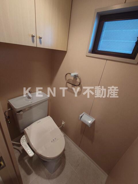 トイレ　トイレもきれいです