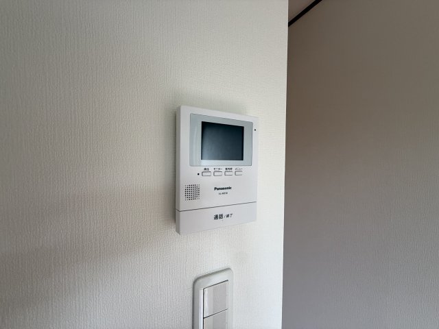 セキュリティ　モニター付きでセキュリティ面も充実！