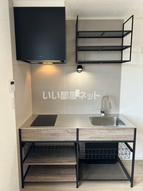 仙台市地下鉄南北線 黒松駅 徒歩18分 2階建 築1年のキッチン写真