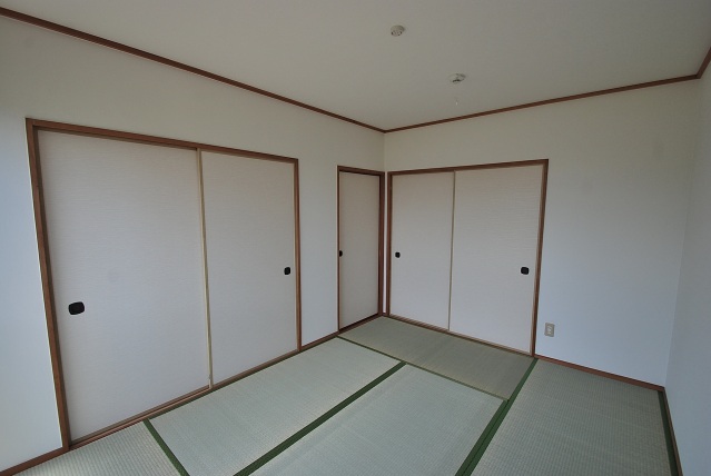 ＪＲ山陽本線 寺家駅 徒歩7分 2階建 築33年の内装写真