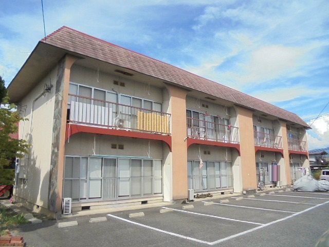 メゾン柳原の外観写真
