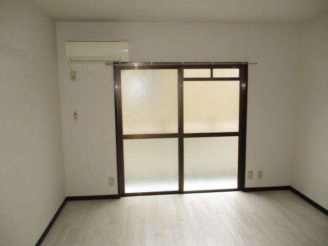 リリーフ大濠西の内装写真