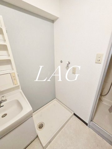 その他設備　室内洗濯機置き場です