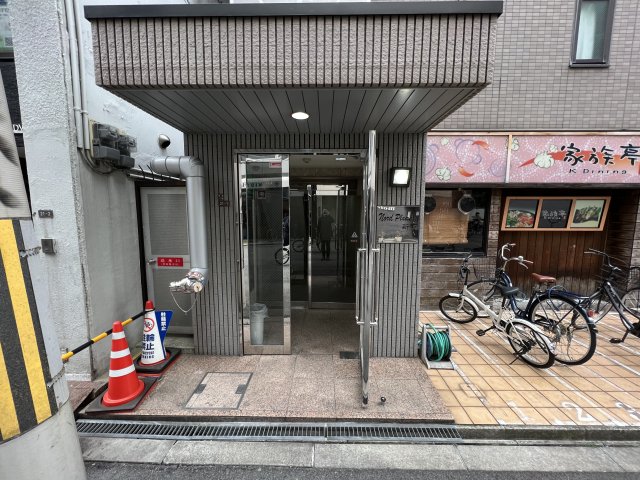 地下鉄長堀鶴見緑地線 西大橋駅 徒歩3分 8階建 築25年の外観写真
