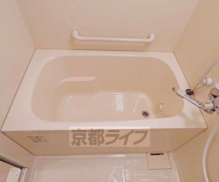 バス・シャワールーム　広いお風呂です。