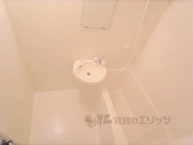 バス・シャワールーム　きれいなお風呂です。