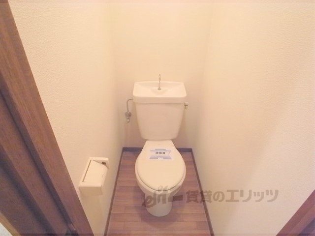 トイレ　トイレもきれいに清掃されています。