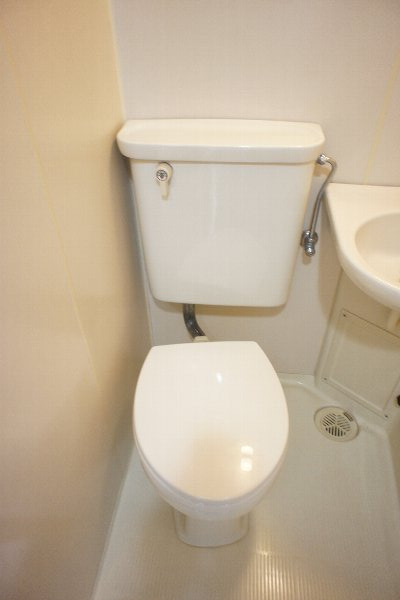 トイレ　清潔感のあるトイレです