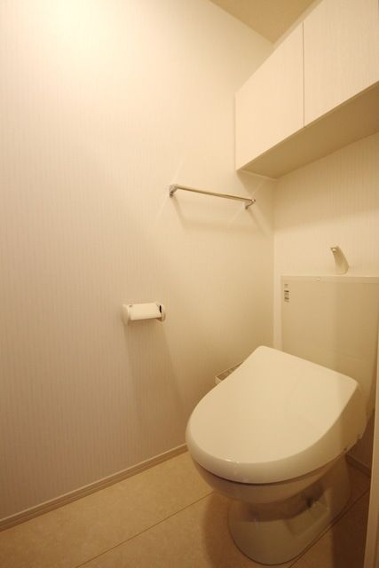 トイレ　※別部屋参考写真