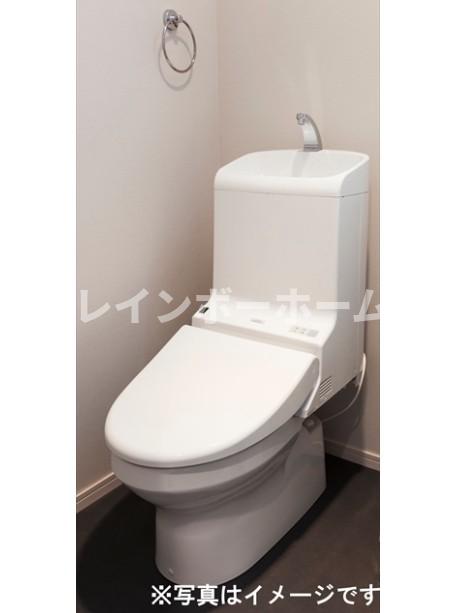 ＪＲ総武線 船橋駅 徒歩25分 3階建 築9年のトイレ写真