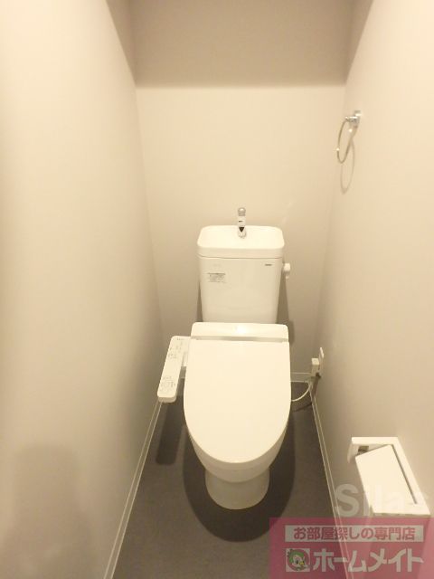 阪神電鉄阪神なんば線 千鳥橋駅 徒歩13分 3階建 築9年のトイレ写真
