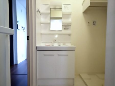 洗面設備　※同タイプのお部屋の画像です