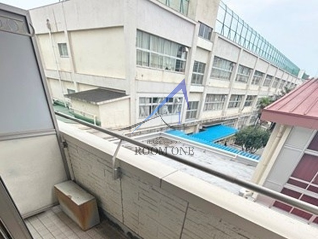 バルコニー　バルコニーです。