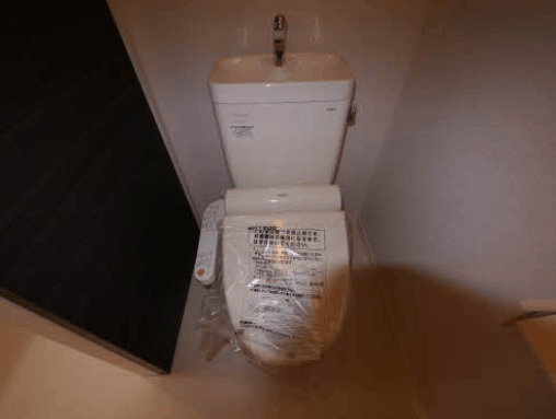ラウンドシティ泉台のトイレ写真