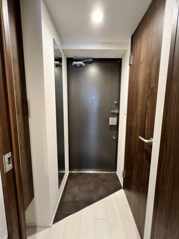 GRAN PASEO 中野新井薬師前の玄関写真