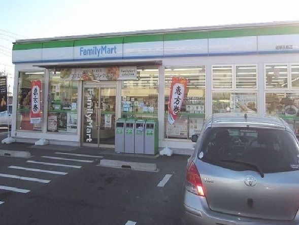 コンビニ　ファミリーマート岐阜旦島店（コンビニ）まで1200m