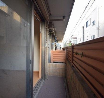 バルコニー　参考写真：別部屋タイプ