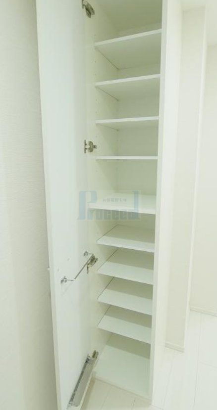 PREMIUM CUBE 池袋要町の玄関写真
