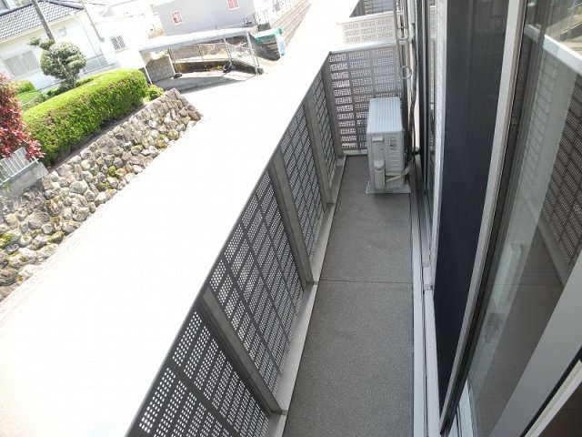 バルコニー　※室内画像は別号室のもの