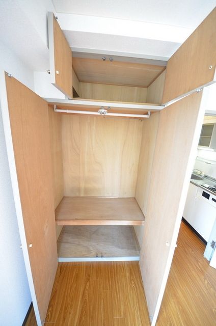 グローイングシティー大和田の内装写真