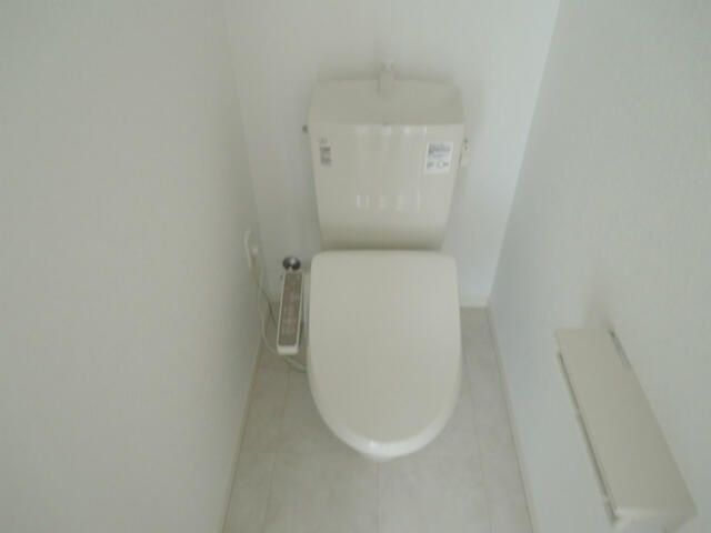 メゾンドリベラIのトイレ写真