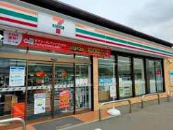 コンビニ　セブンイレブン福岡今宿駅前店（コンビニ）まで376m