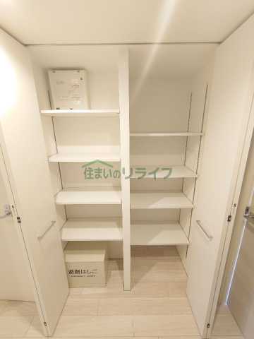 収納　別部屋の画像でございます。