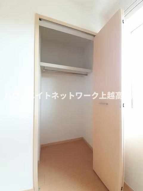 収納　クローゼット