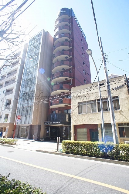 グリフィン横浜・東口弐番館の外観写真