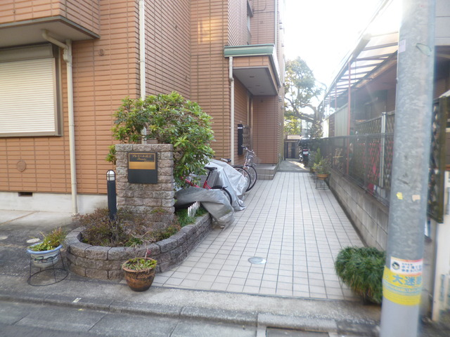 エントランス　エントランス