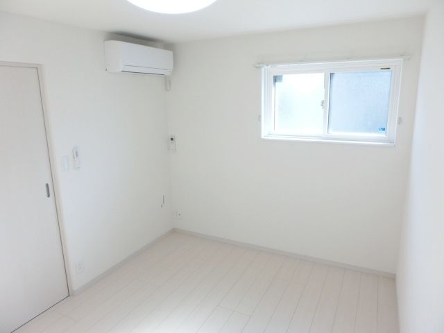 その他部屋・スペース　白を基調にした明るいお部屋