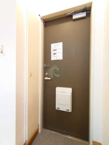 玄関　別部屋参考写真