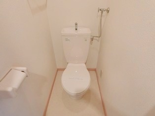 トイレ　同タイプ内観です