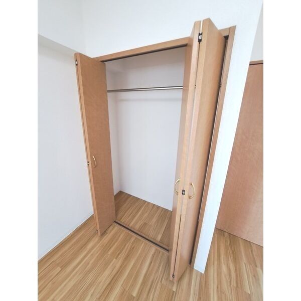 収納　※別号室の参考写真、現況優先※