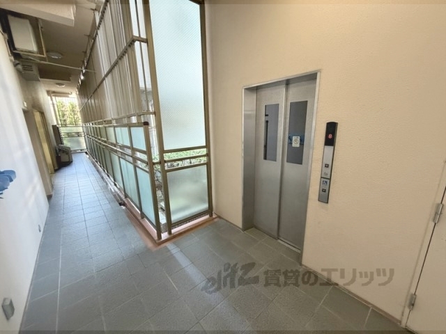 その他　エレベーター