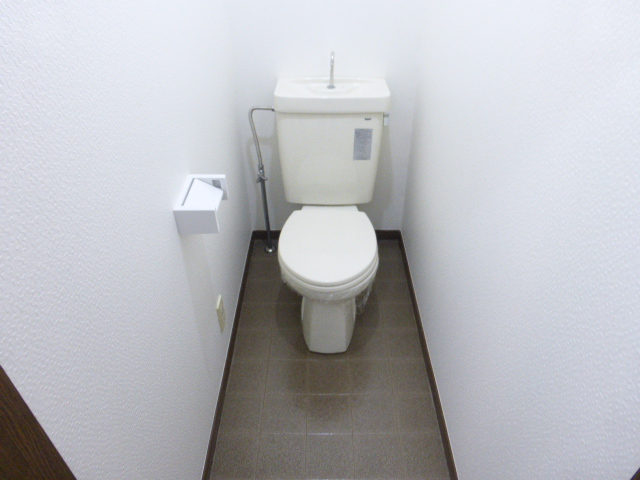 トイレ　WC