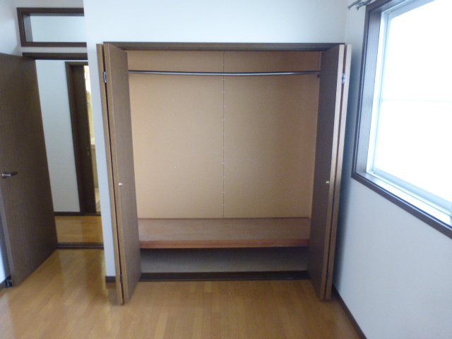 収納　奥行ワイド　クローゼット付