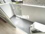 バルコニー　こちらに洗濯物が干せます。
