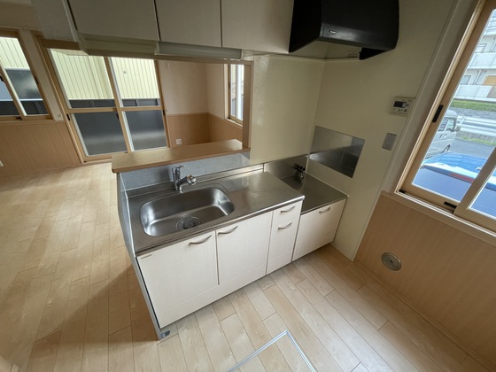 キッチン　※別部屋の写真です