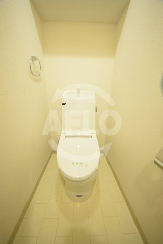 トイレ　ブラービ上本町　トイレ